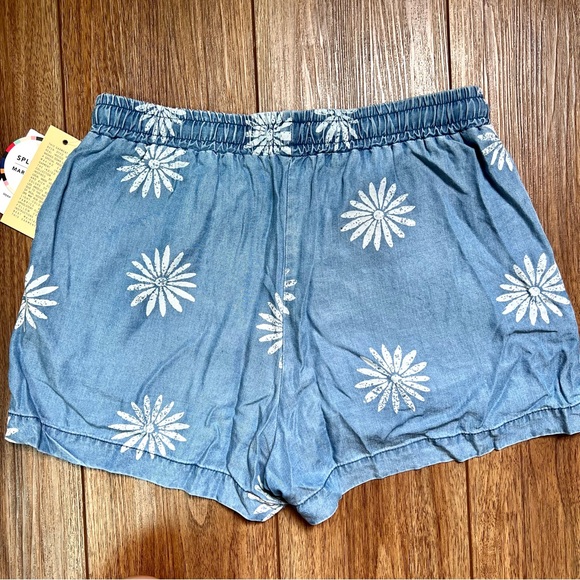 NWT Splendid x Margherita Daisy Chambray Shorts - Picture 3 of 14